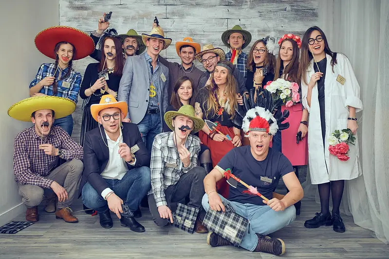 Под напряжением, но вместе: как отметить День энергетика 2025 в Ханты-Мансийске