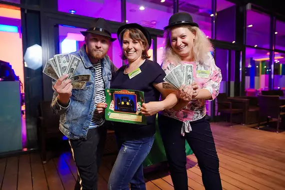 Как отметить 8 Марта в Ханты-Мансийске: лучшие идеи для работы и праздника