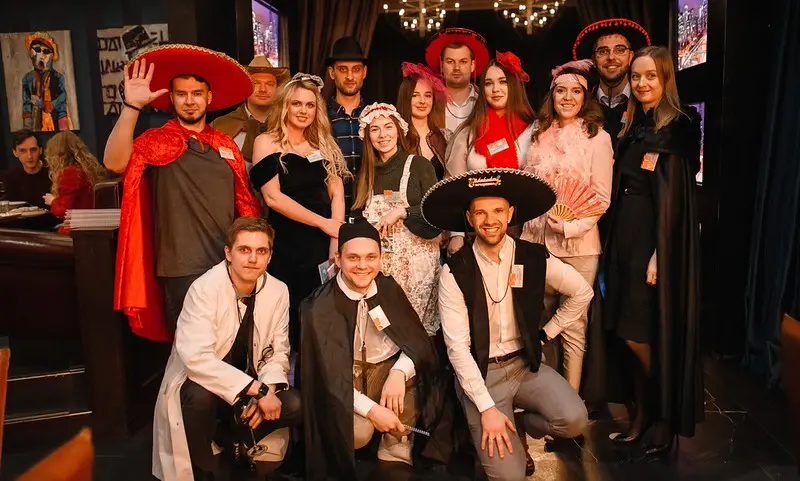 Корпоратив на Новый год 2026 в Ханты-Мансийске — как развлечь коллег, не нарушив трудовой кодекс